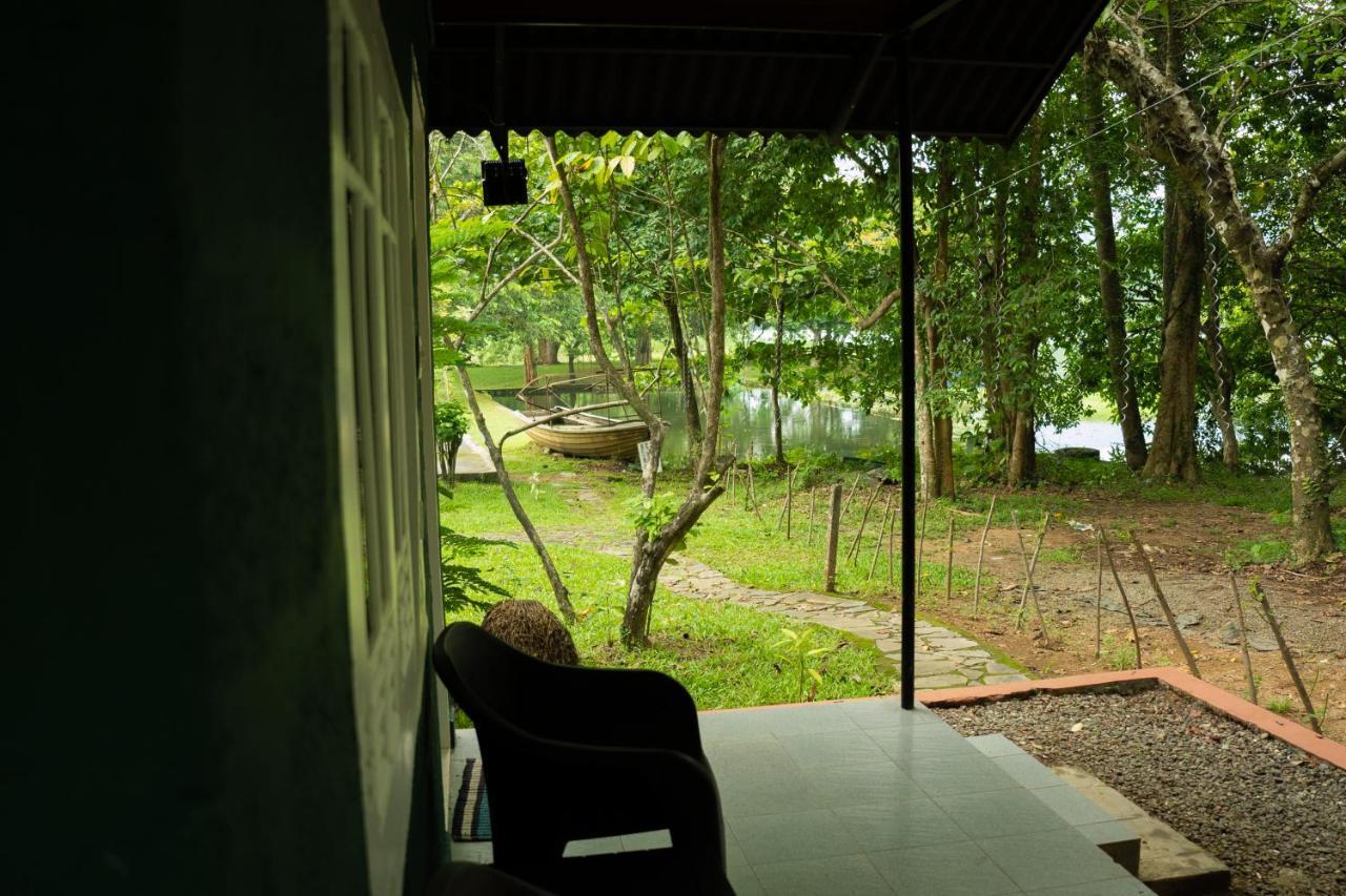 The Nest Thattekad Thattakad Exterior photo
